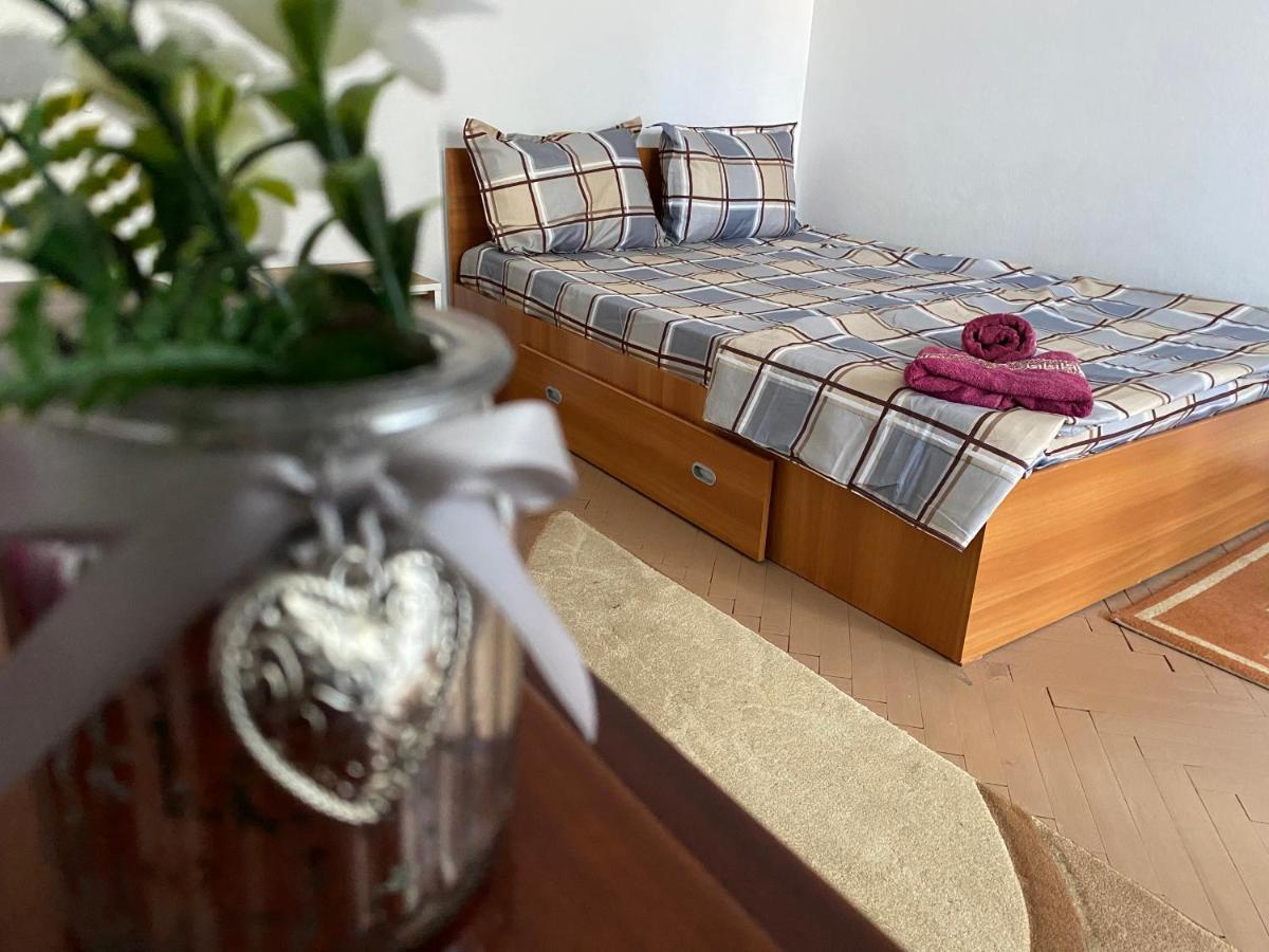 A&S Apartament'S Apartman Jászvásár Kültér fotó